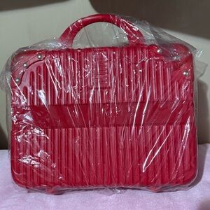 2 day sale! Red or Blue Hard Shell zippered Travel Case new